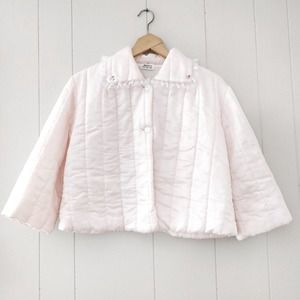VTG NANETTE UNDIES Pink Quilted 2-Button Bed Jacket Sz Med